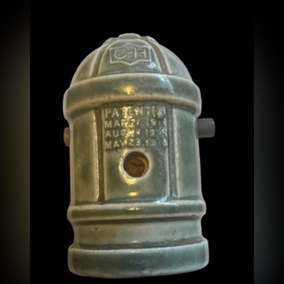 Vintage Light Switch #6373 - Picture 6 of 6